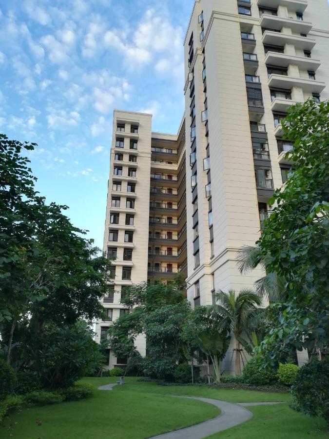 Care Residential Hotel Хайкоу Экстерьер фото